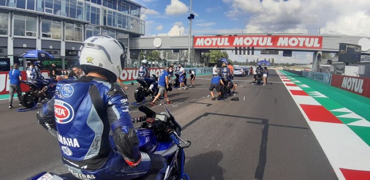 Magny-Cours, λίγο πριν την εκκίνηση